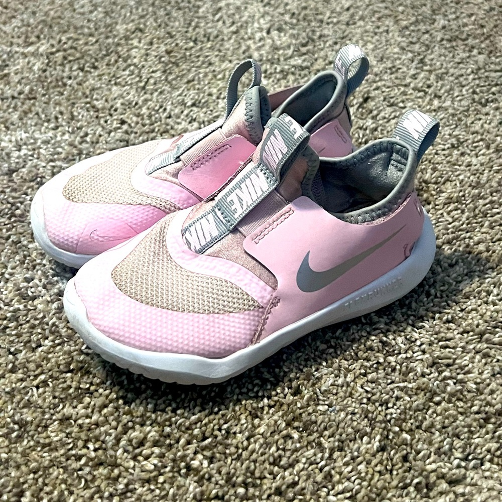 Girls Nike